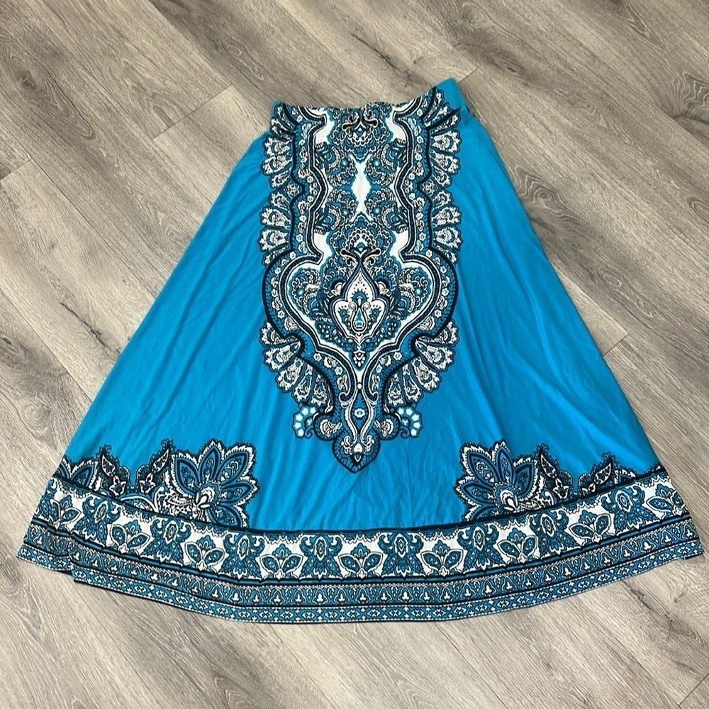 Women’s Blue White Paisley Print Maxi Skirt Summer Skirt Medium